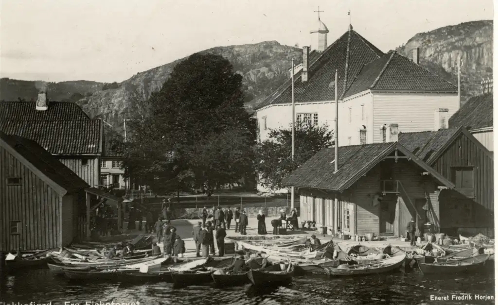 Flekkefjord i Agder der Sverre Anker Ousdal ble født i 1944.