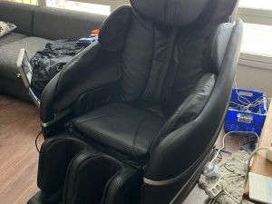 VIIMEINEN: Workrelax Pro Deluxe 3D Hierontatuoli, Hinta Sis. Alv 25.5%. Takuu 1kk