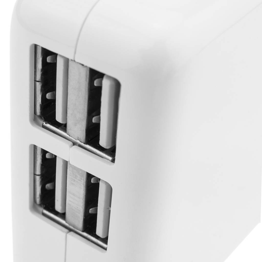Adaptador de corriente blanco de 220 VAC a 4 puertos USB tipo A hembra 4A