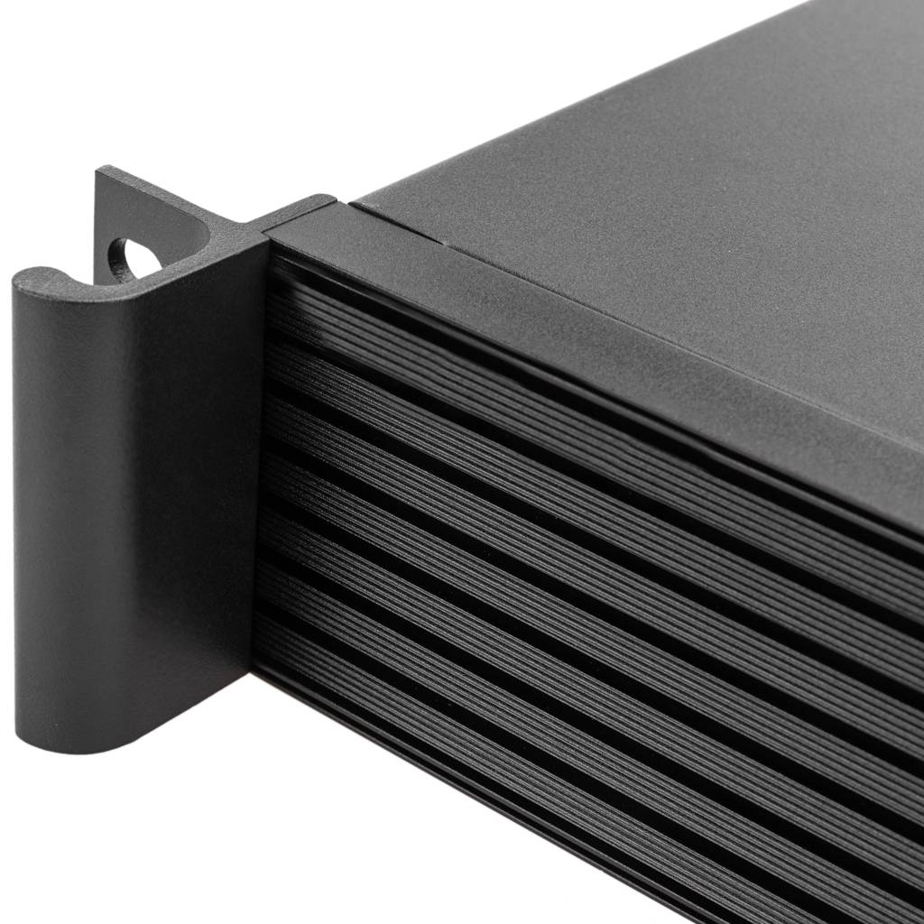 Caja para montaje en Rack 19” negra IPC mini-ITX 1.5U 1x3.5" 2x2.5" fondo 250mm