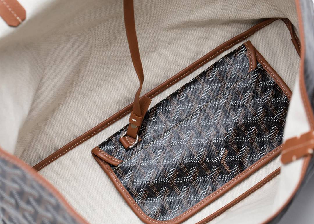 Goyard Brown/Black Goyardine Coated Canvas and Leather Saint Louis PM Tote  Goyard