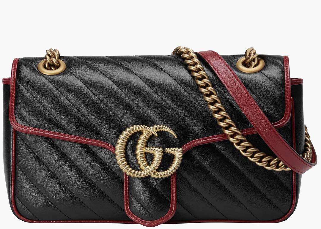 Black Leather GG Marmont Small Matelassé Shoulder Bag