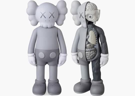 Kaws Share Companion Grey - Daniele Comelli - Galleria d'arte Online