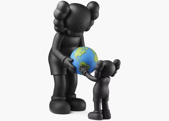 KAWS | Collectibles | Limited Edition | Hype Clothinga KAWS | Collectibles | Limited Edition | Hype Clothinga