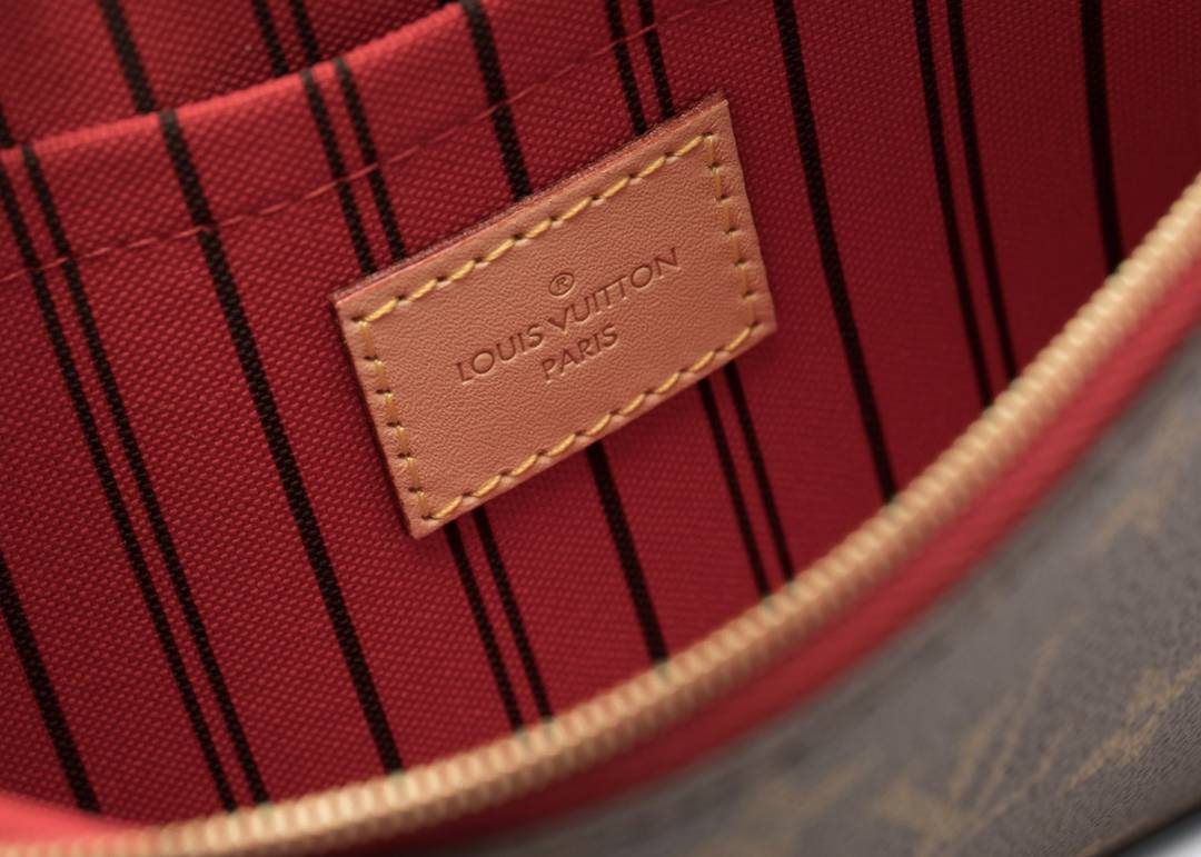 Fugazi Louis Vuitton, Accessories, Louis Vuitton Fugazi Wallet Mens Or  Womens