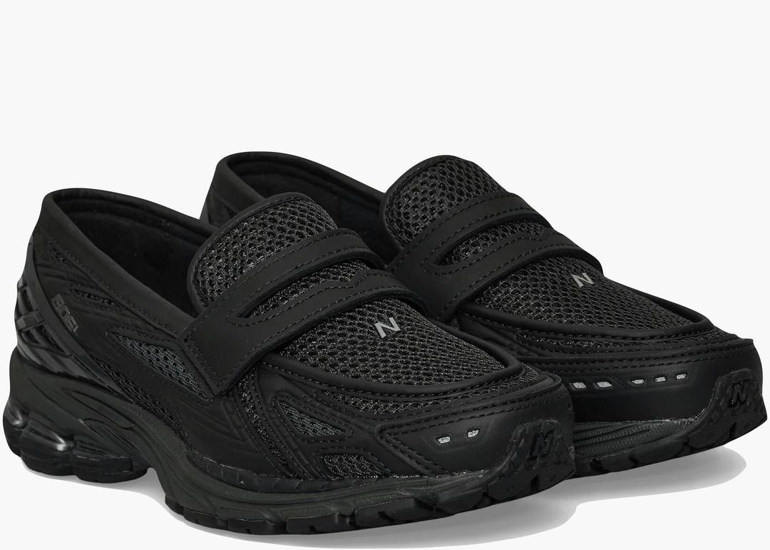 New Balance 1906L Blacktop Phantom | Hype Clothinga New Balance 1906L Blacktop Phantom | Hype Clothinga