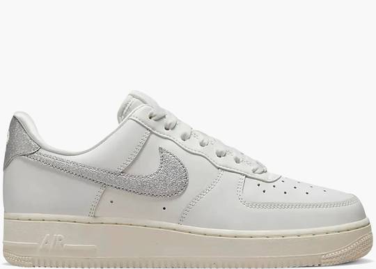 Nike Air Force 1 07 Womens Lifestyle Shoe White DD8959-100 – Shoe Palace