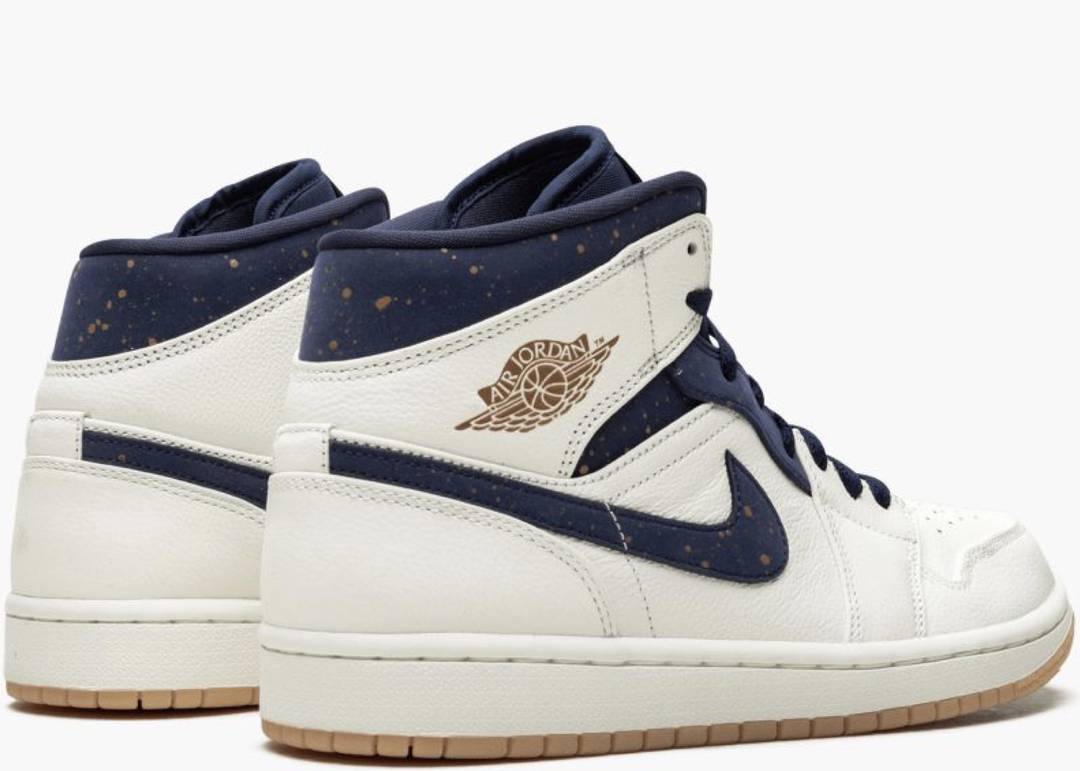 Air Jordan 1 Mid 'Jeter