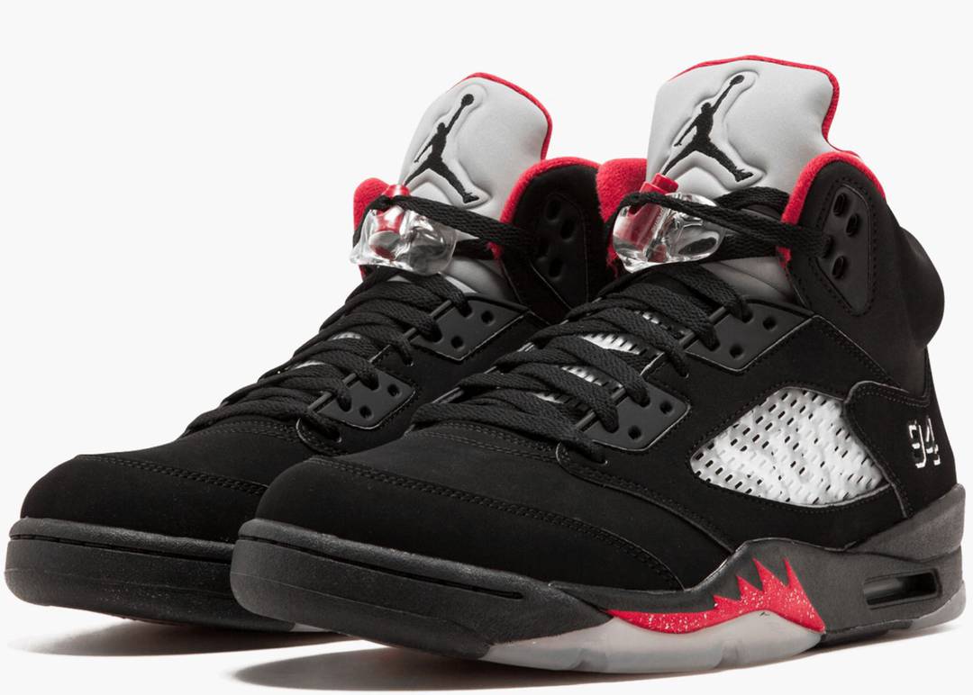 Jordan 5 Retro Supreme Black