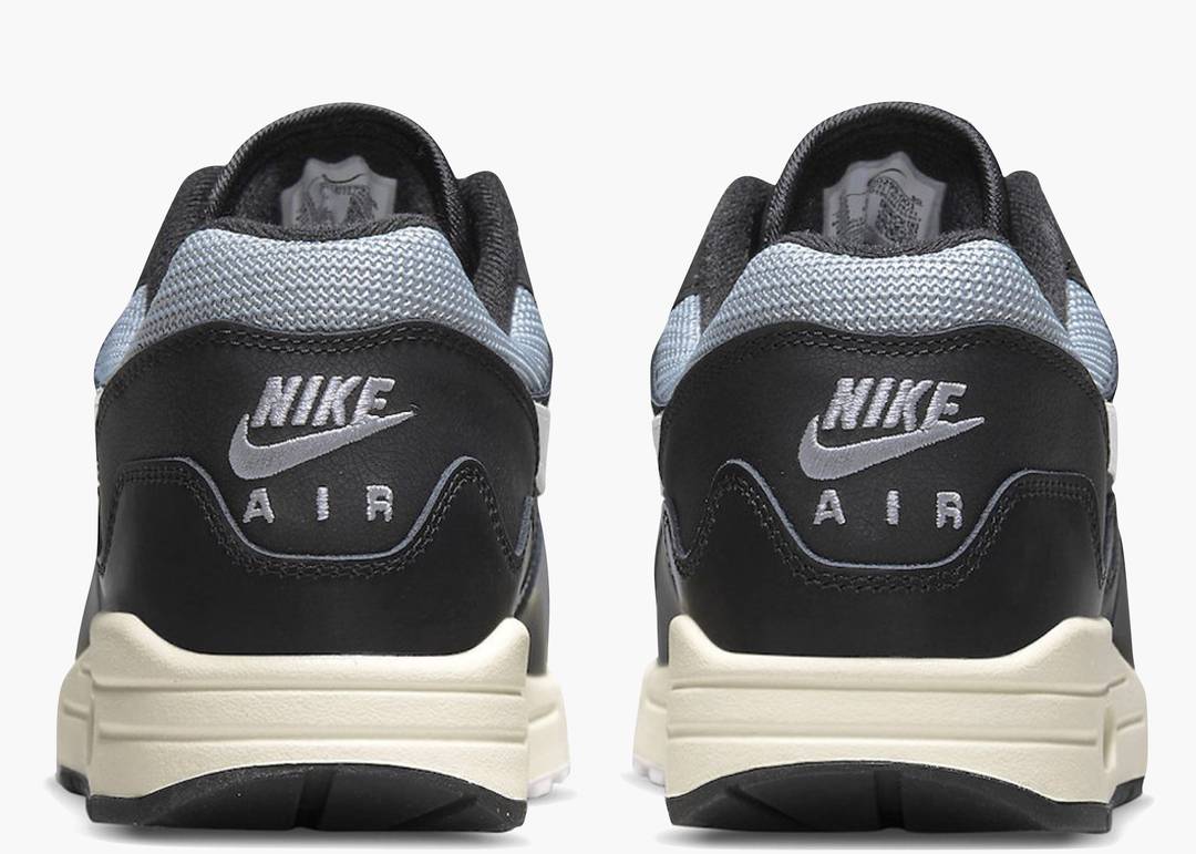 Nike Air Max 1 Patta Waves Black (with Bracelet)