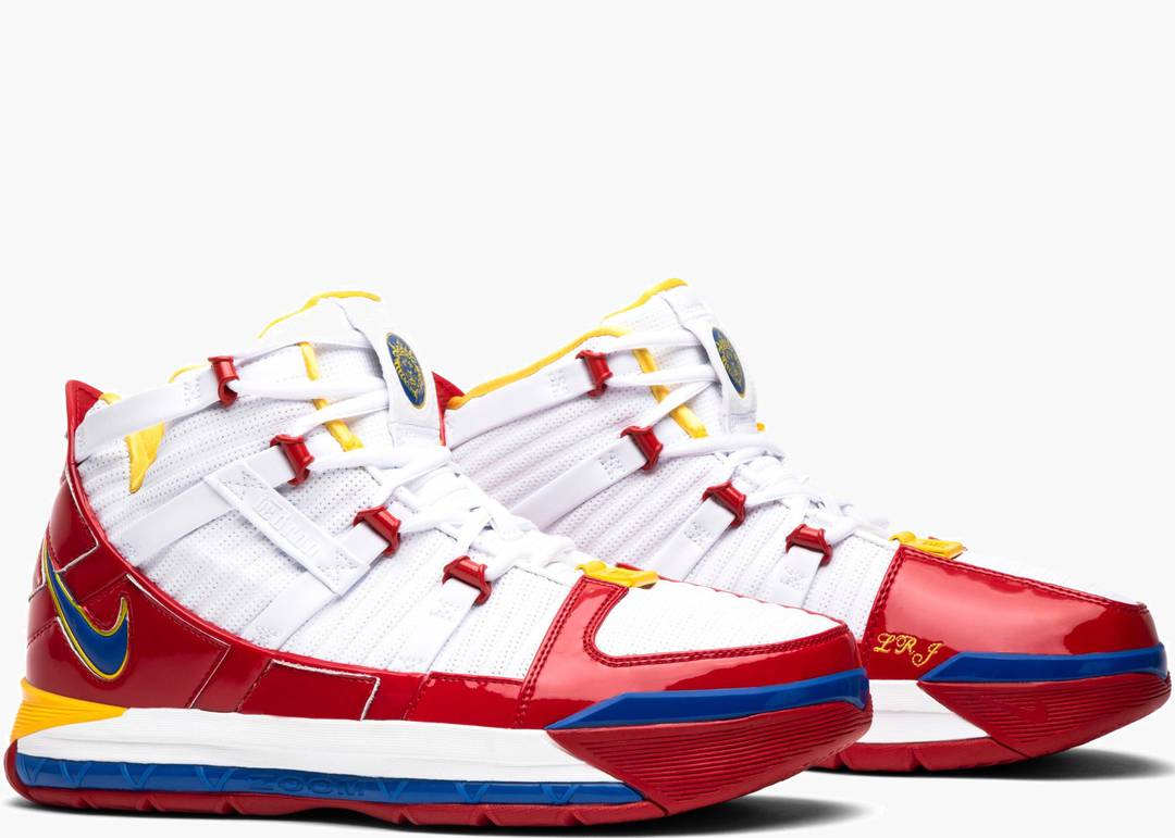 lebron shoes superman