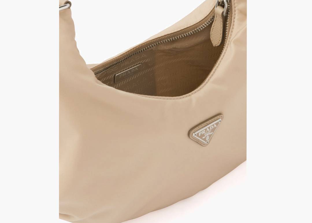 Prada Re-Edition 2005 Shoulder Bag Nylon Cameo Beige in Nylon