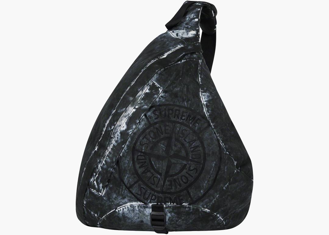 メンズsupreme stone island shoulder bag