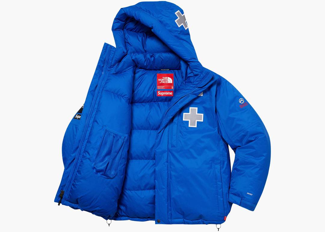 Supreme The North Face Summit Series Rescue Baltoro Jacket Blue