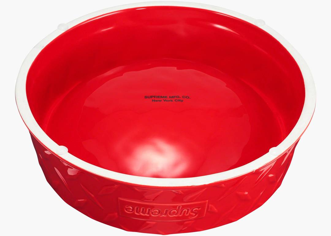 Supreme Diamond Plate Dog Bowl Red | Hype Clothinga