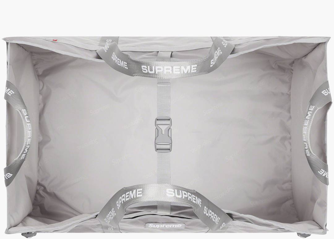 Supreme Duffle Bag (FW22) Silver