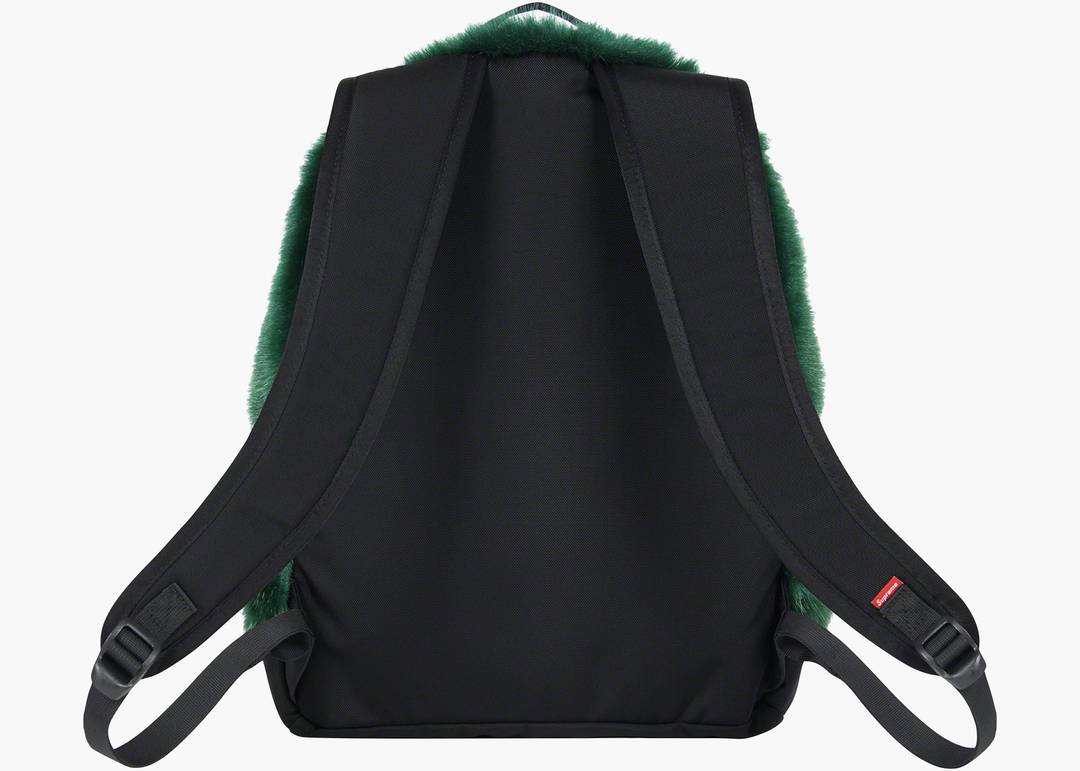 クーポン利用で2750円&送料無料 The North Face® Faux Fur Backpack 緑