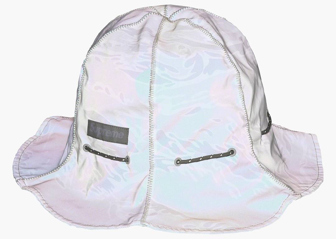 Supreme Tiger Camo Reflective Tulip Hat White | Hype Clothinga