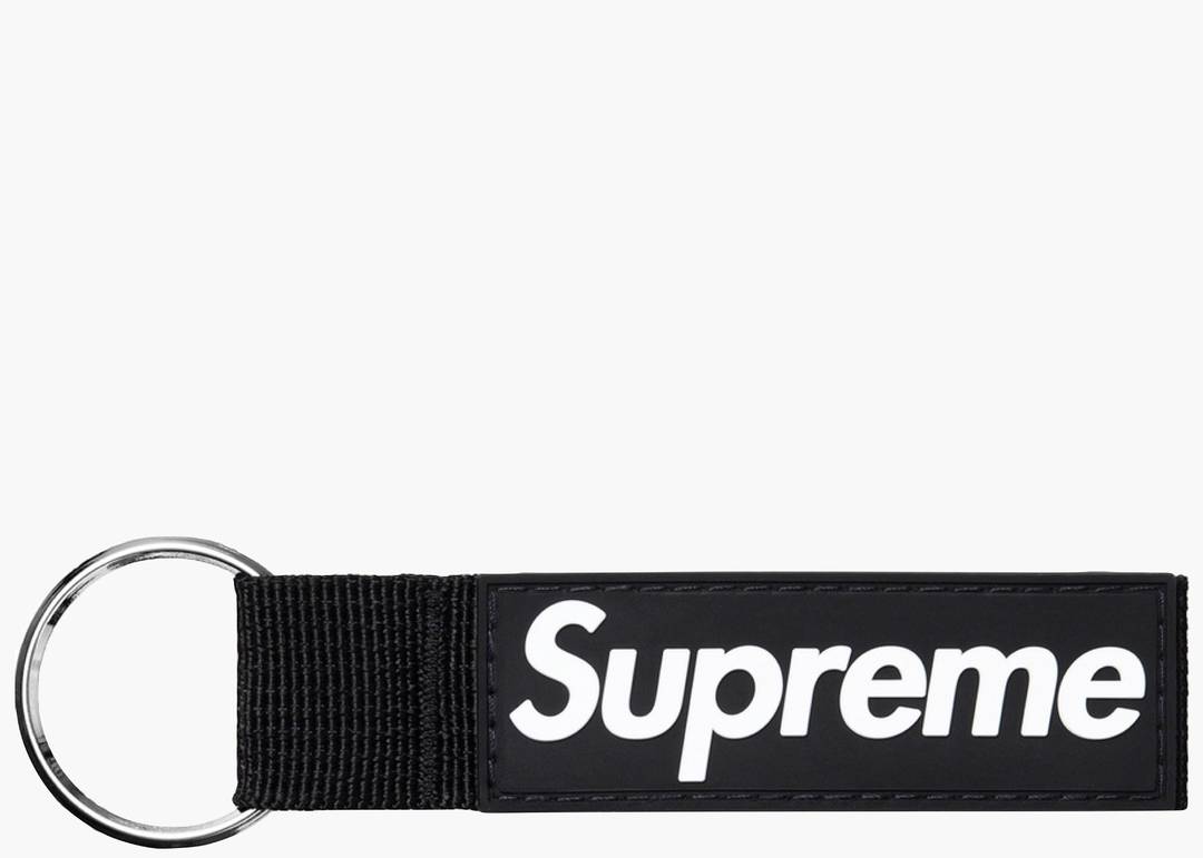 豪華で新しい 新品 Supreme Webbing Keychain black