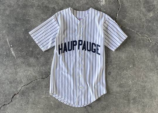 Vintage T-shirt Baseball Made in USA Hauppauge 43 Little League  00194 Hype Clothinga Limited Edition