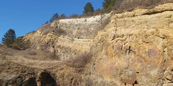 Sámsonházi egykori kőfejtő, geológiai bemutatóhely