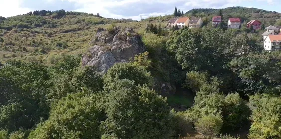 Bloco de basalto do Castelo Baglyaskő