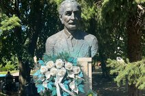 Dr. Hidasi László mellszobra