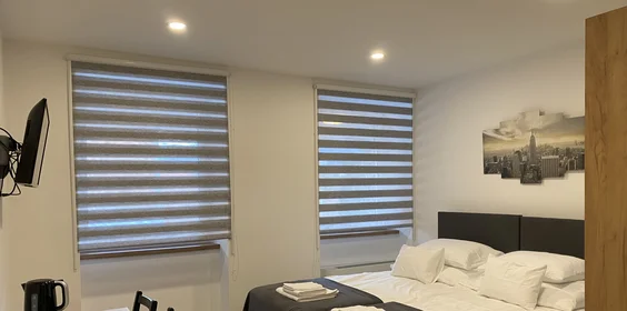 M70 Apartmanház