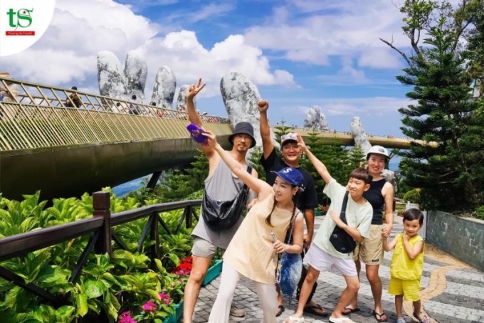 巴拿山和金橋私人導覽(含英文導覽)