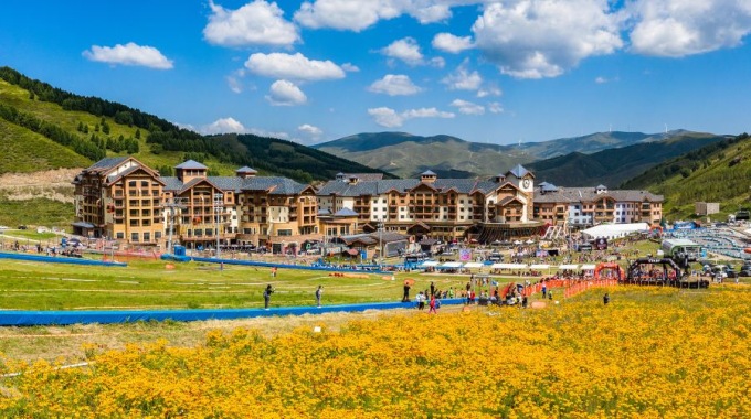 太舞滑雪小鎮LUGE山地滑行大小同價