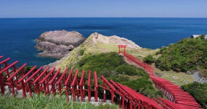 山口包車一日遊（客製化行程）｜角島大橋、元乃隅神社、千畳敷、秋吉台 / 秋芳洞、別府弁天池，唐戶市場、關門大橋等