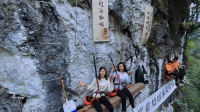 西雙版納雨林徒步三件套-雨林穿越-溶洞探險-雨林飛拉達攀岩-雨林大餐