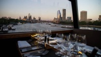 英國倫敦Bustronome全景玻璃雙層觀光巴士餐廳品嚐英式美食午/晚餐可選