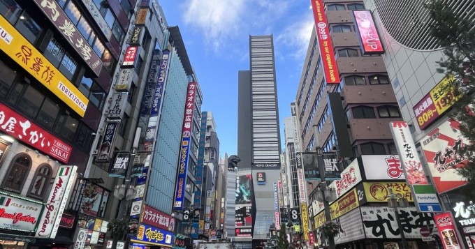 新宿和神樂坂徒步之旅：熱門景點和隱藏的瑰寶