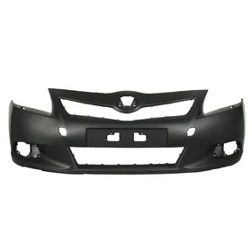 Zderzak TOYOTA VERSO (_R2_)