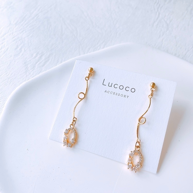 🤍ジュエルティアドロップ ウェーブロングピアス（イヤリング）

