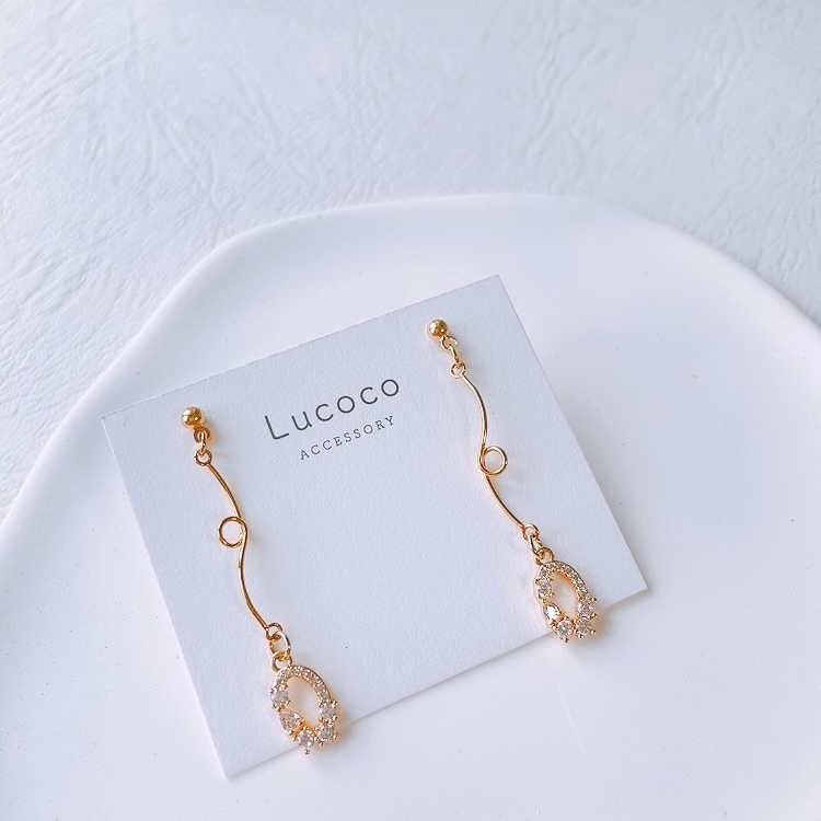 🤍ジュエルティアドロップ ウェーブロングピアス（イヤリング）


