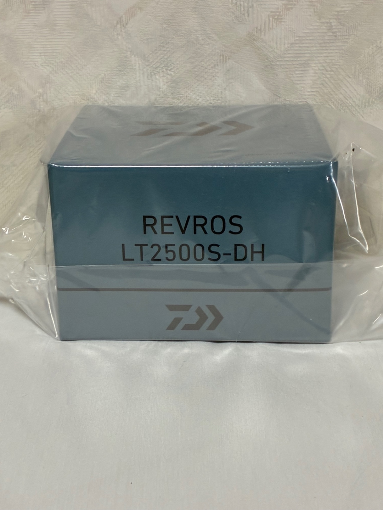 【新品】ダイワ レブロス LT2500S-DH 24年モデル スピニングリール