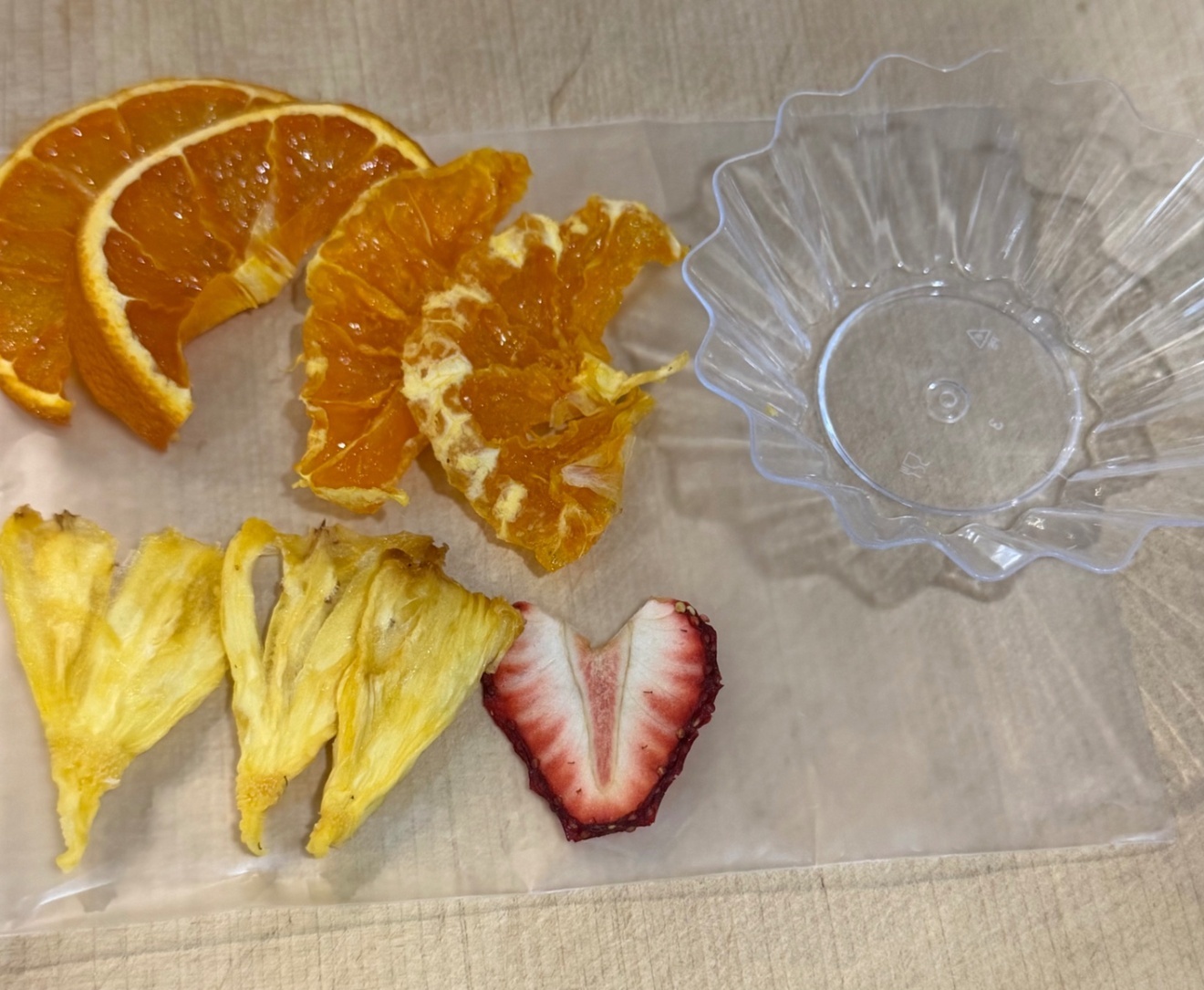 【ドライフルーツ　ひとりじめミックス🍊🍓】
デコポン、なつみ、イチゴ、パイナップル


