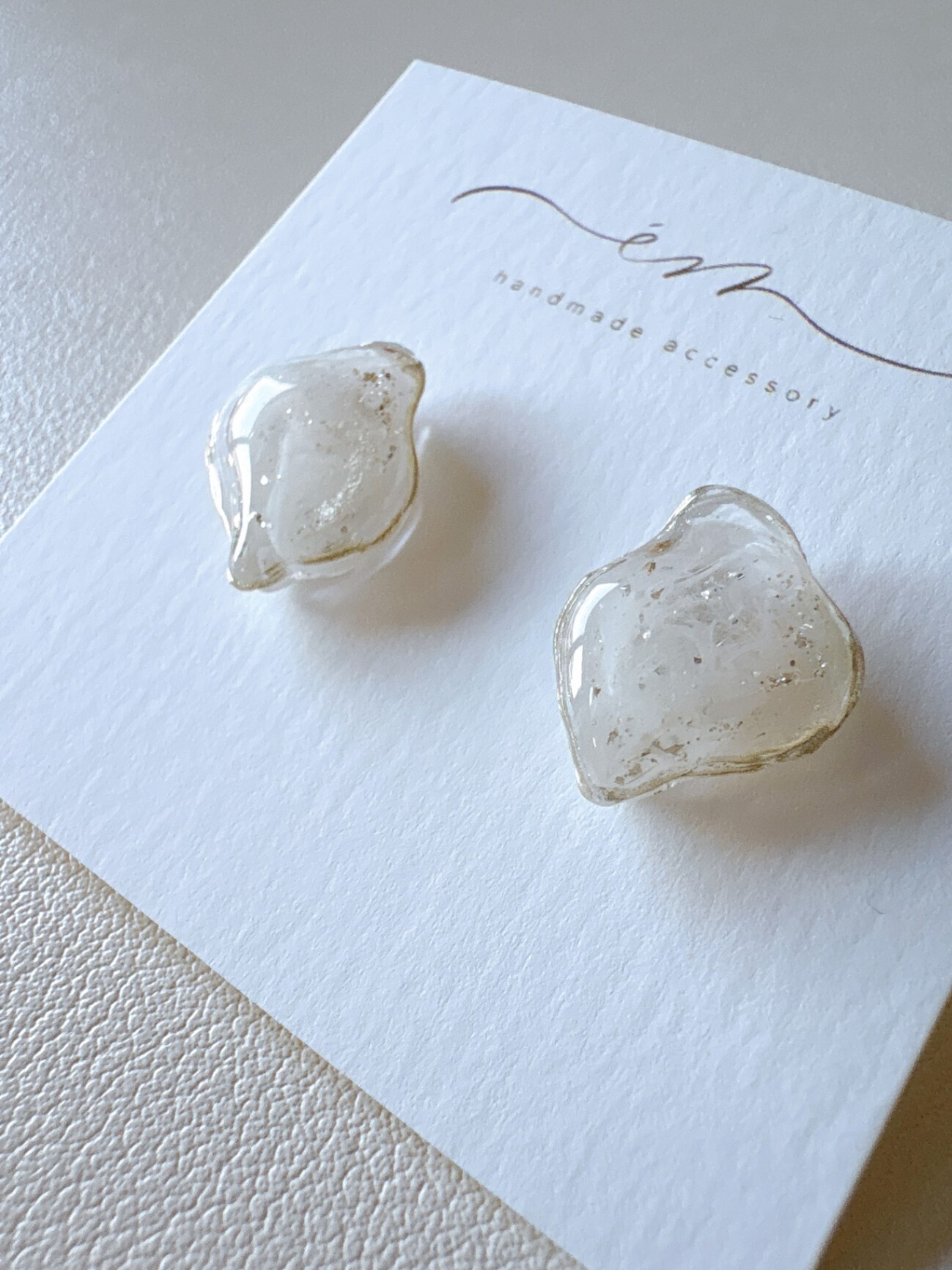 white｜edge ピアス・イヤリング