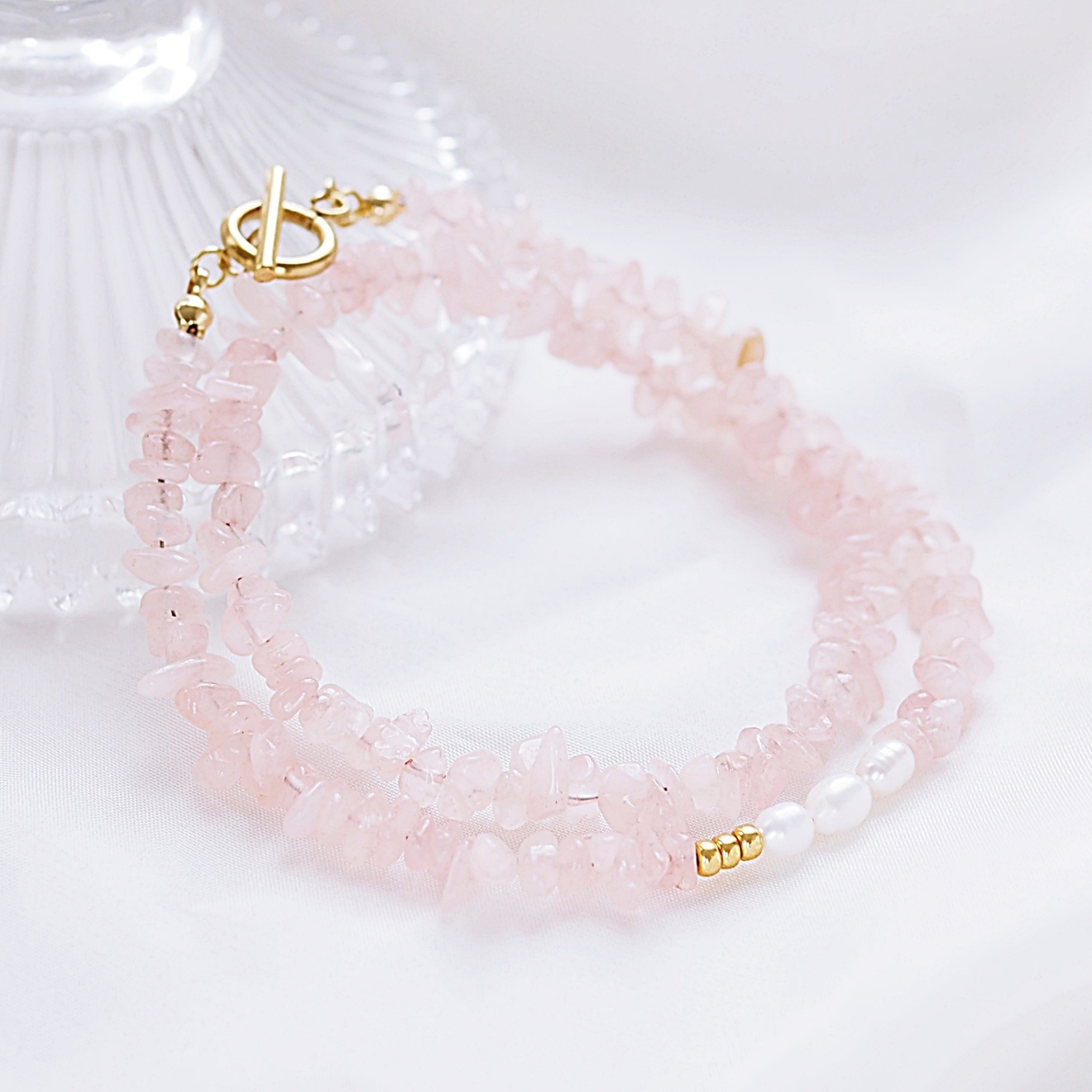 【金属アレルギー対応!】桜のようなやさしい春色＊天然ローズクォーツと淡水パールのマンテルネックレス