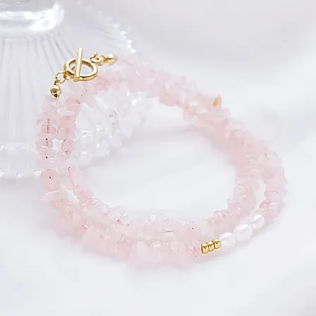 【金属アレルギー対応!】桜のようなやさしい春色＊ローズクォーツと淡水パールのマンテルネックレス