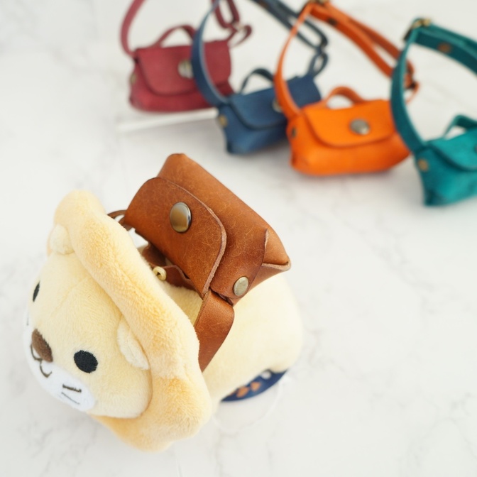 ミニぬいぐるみ用　ショルダーバッグ（色と長さ選べます）ぬい活のアクセサリー、ミニバッグ
