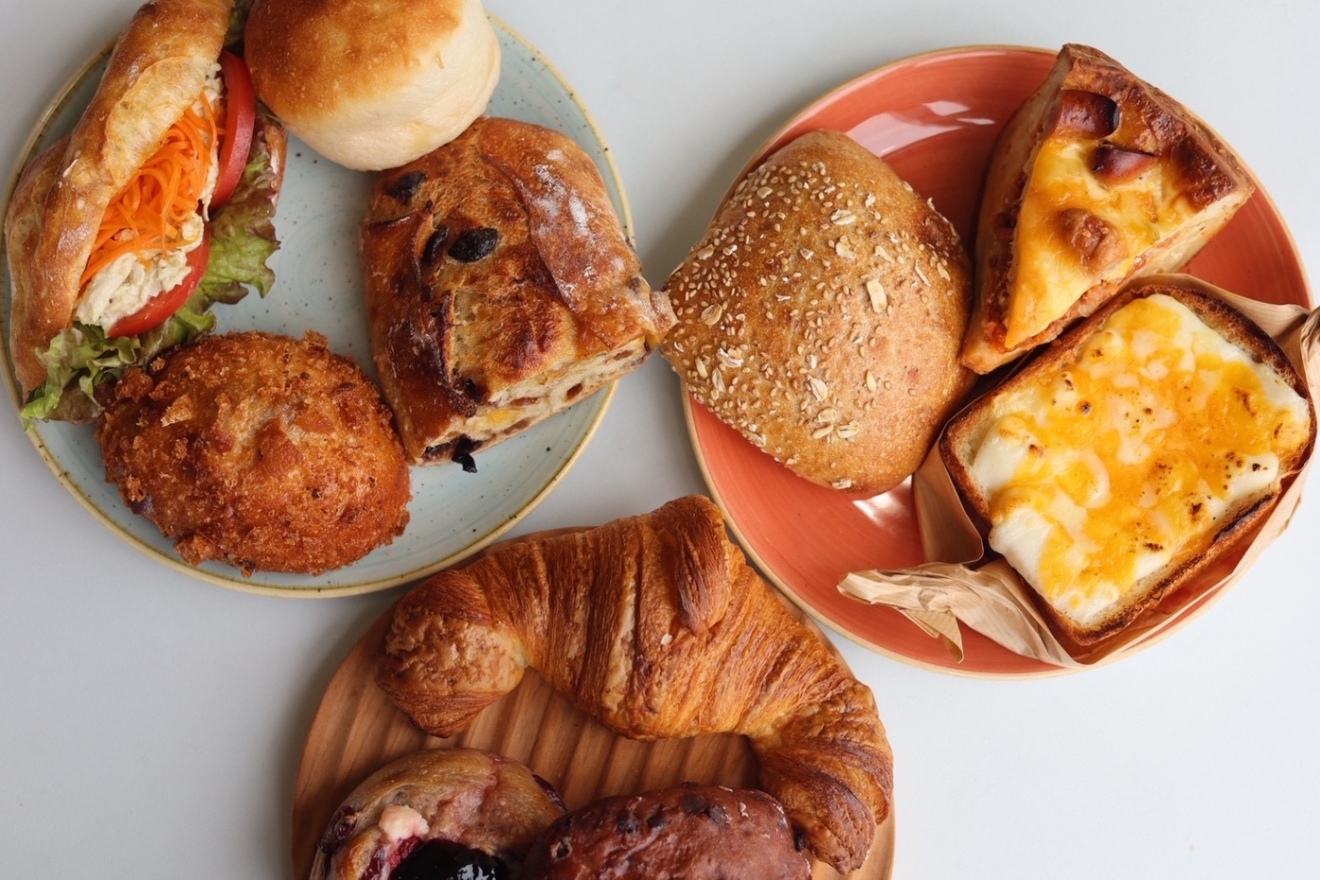 🥐送料無料🥐初夏のオススメパンセット🍞
初夏の味覚ご家族みんなで美味しいパンを🥖
