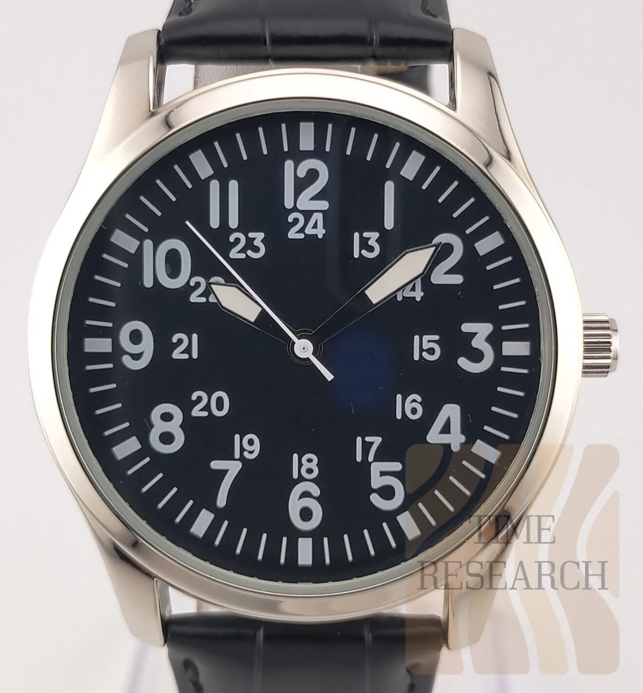 【日常に溶け込む万能アビエイター/新品】24時間表示ミリタリーダイヤル 黒レザー