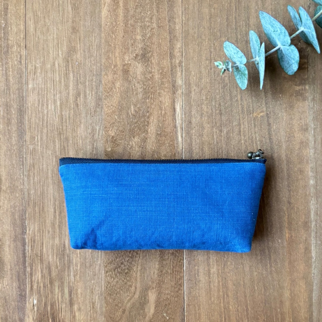 手刺繍　横長ポーチ・夜空