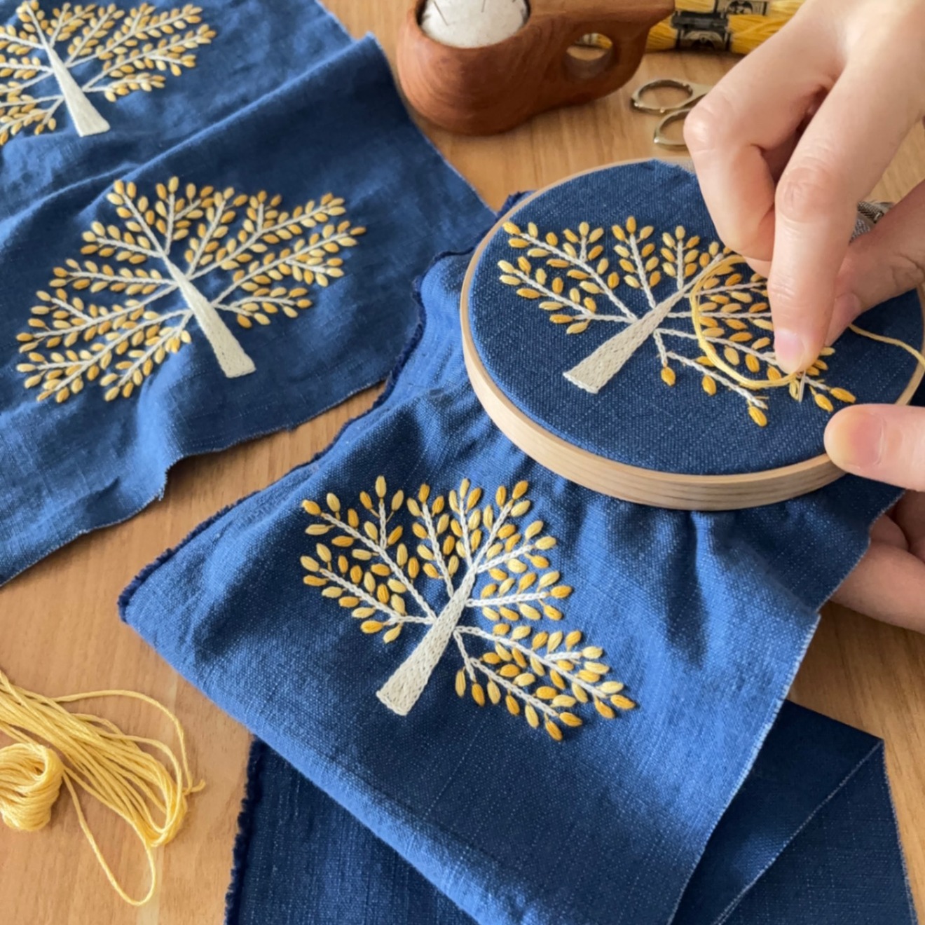 手刺繍ポーチ(大)・夜空
