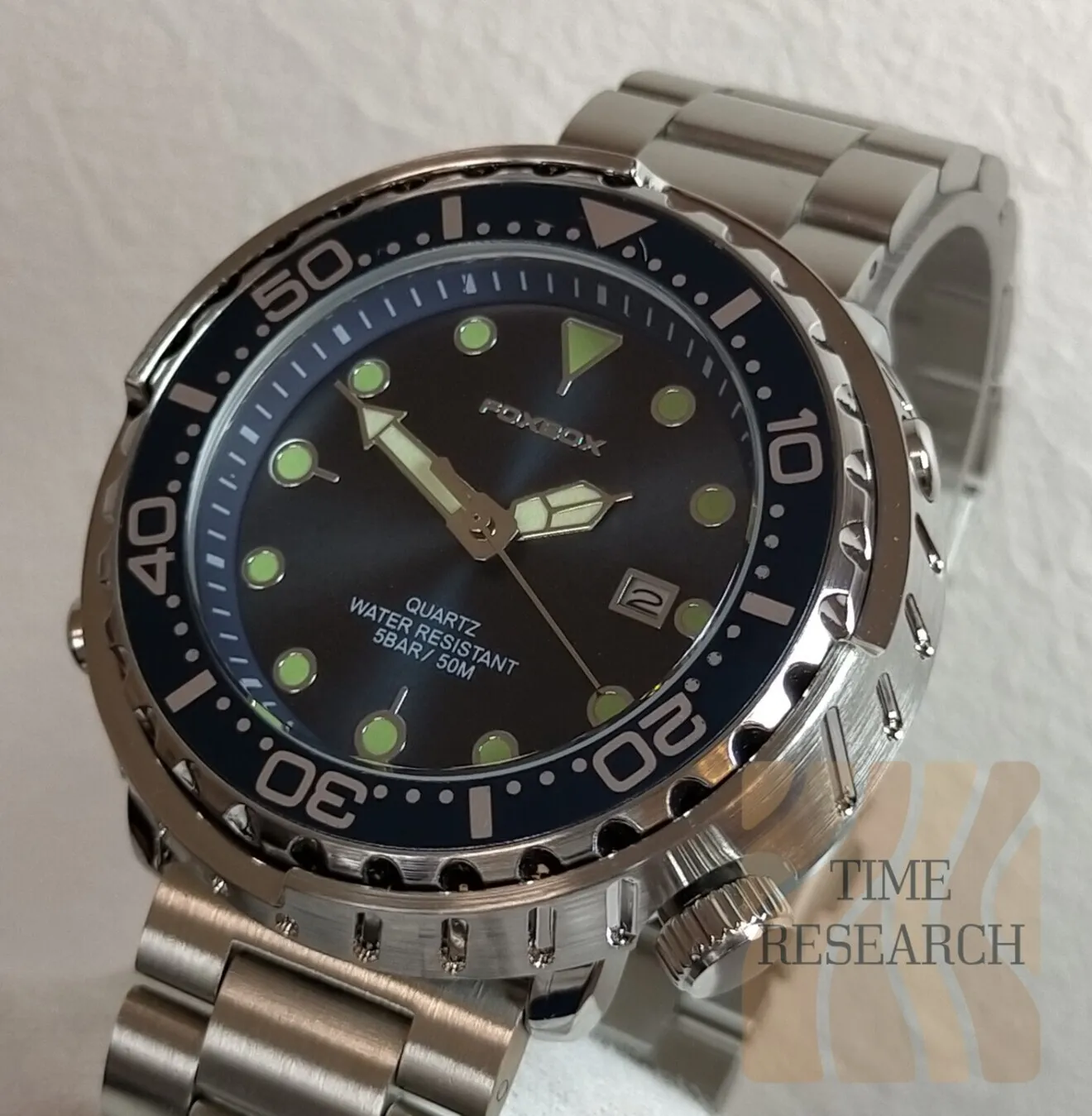 スポーツウォッチの屈強を極める【ケースプロテクター搭載/新品】ディープシーブルー