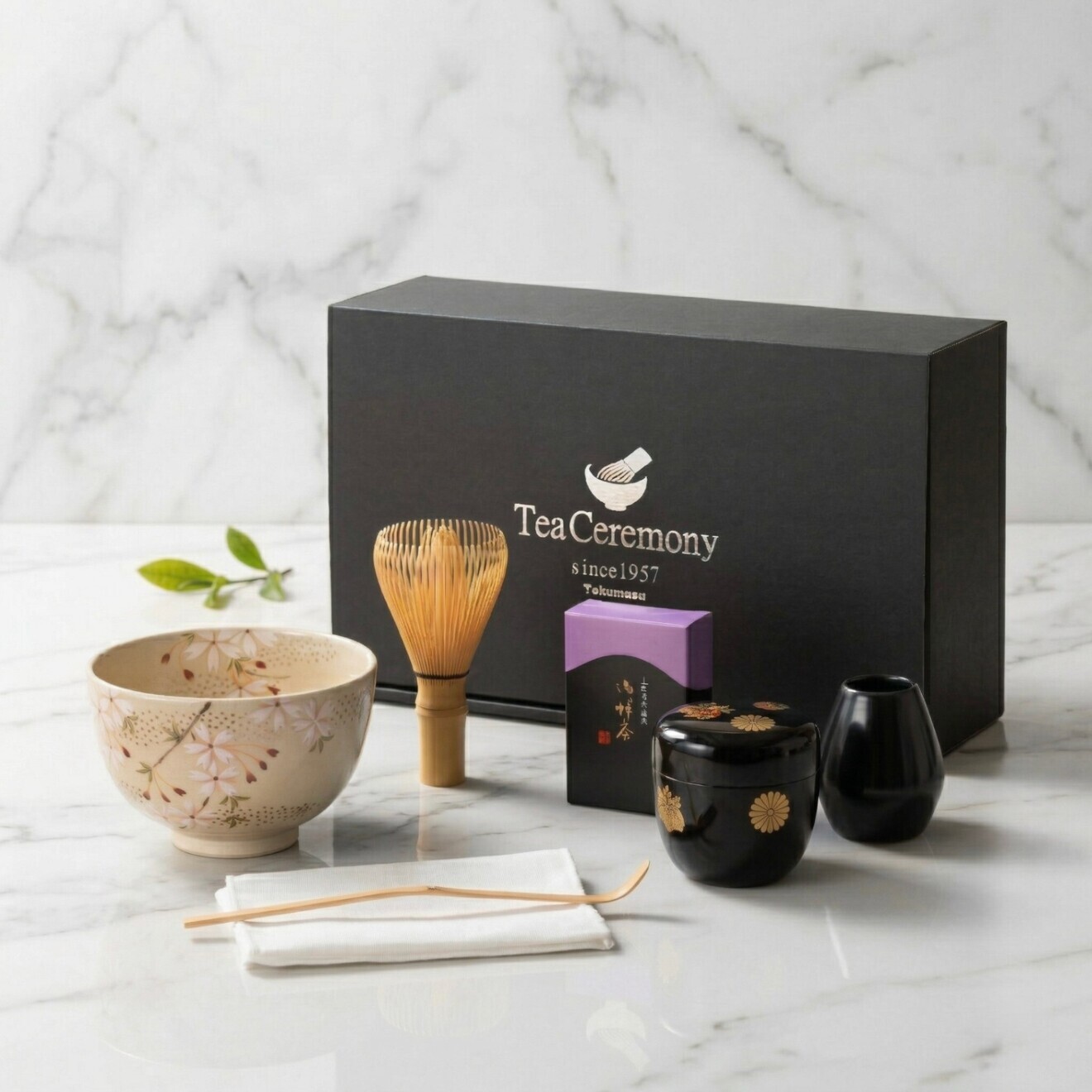 抹茶セット 無添加 衛生的な茶筅　京都宇治抹茶と日本製の抹茶茶碗（京焼・桜）　ギフトBOX　茶道具