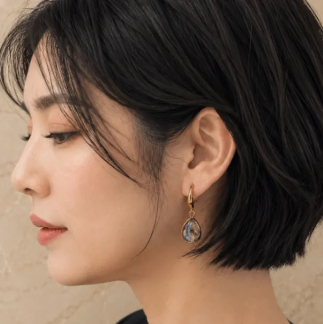 海のオパール 14kgf ぷっくりアバロンシェルピアス 大人の夏アクセサリー イヤリング対応